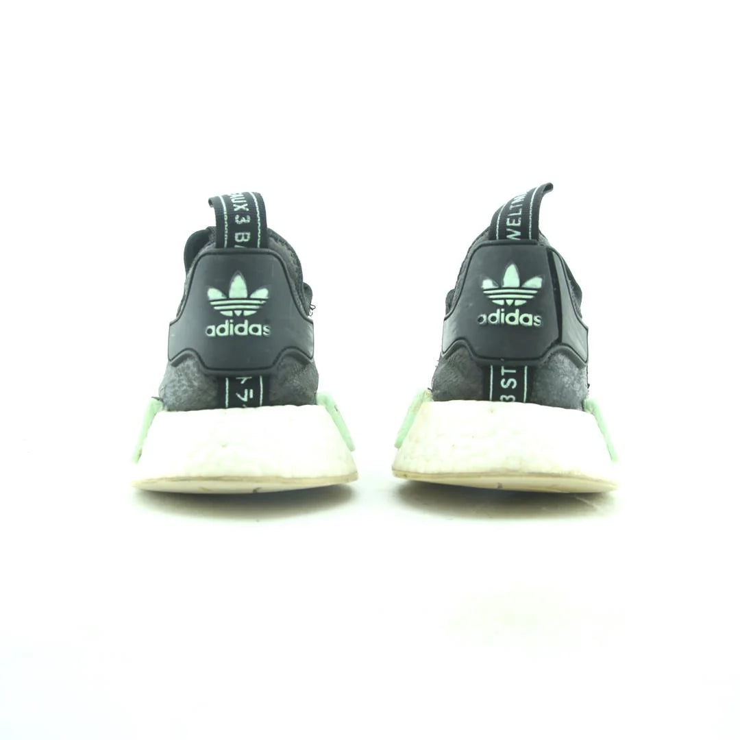 NMD R1