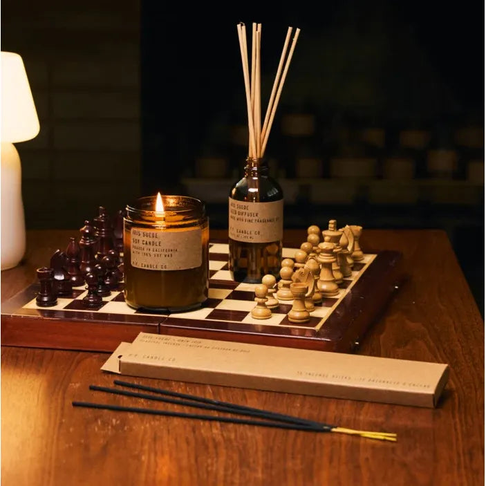 Iris Suede – Standard Candle