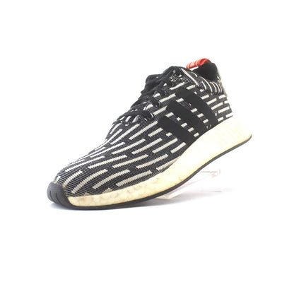 NMD R2