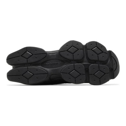 New Balance 9060 Triple Black