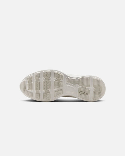 Lunar Roam Summit White
