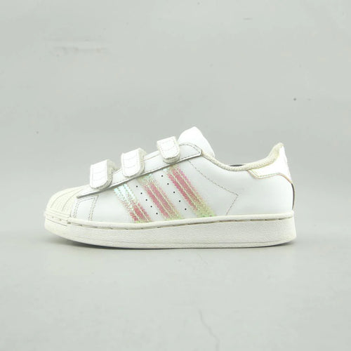 SUPERSTAR