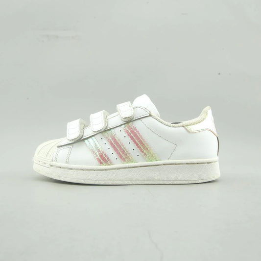 SUPERSTAR