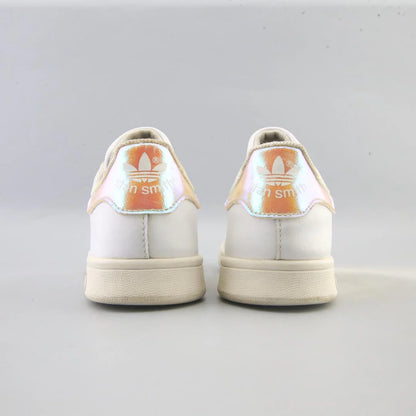 STAN SMITH