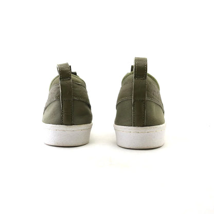SUPERSTAR