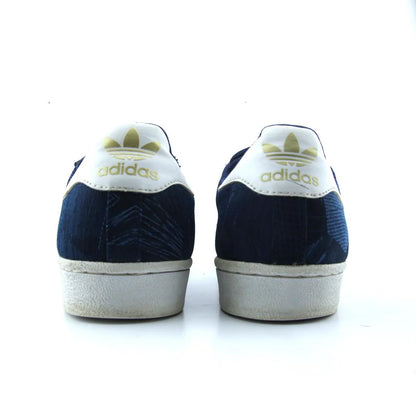 SUPERSTAR