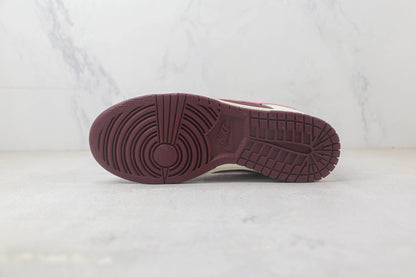 Nike Dunk Low Valentines Day
