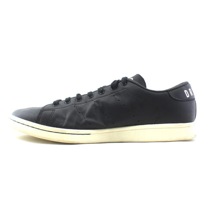 STAN SMITH