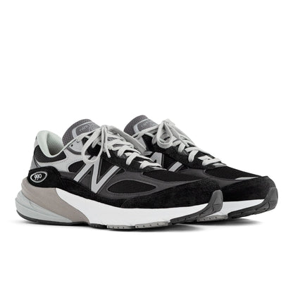 Men's Made in USA 990v6