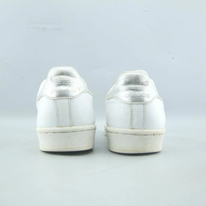 SUPERSTAR