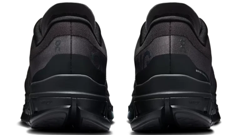 On Running Cloudflow 5 Black Black