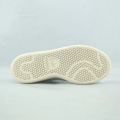 STAN SMITH