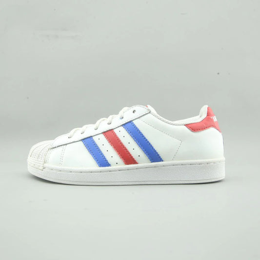 SUPERSTAR