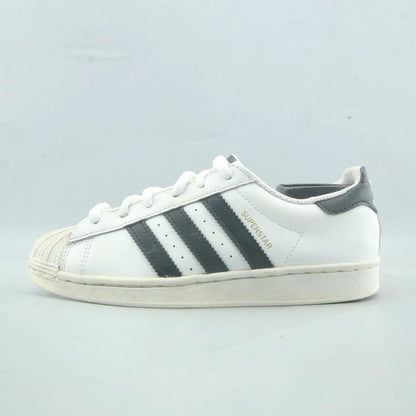 SUPERSTAR