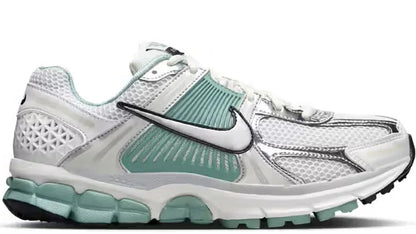 Zoom Vomero 5 Cannon (Women's)