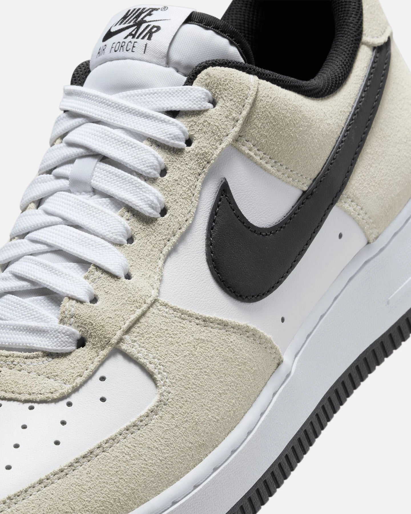 Air Force 1 '07 LV8 White/White-Black