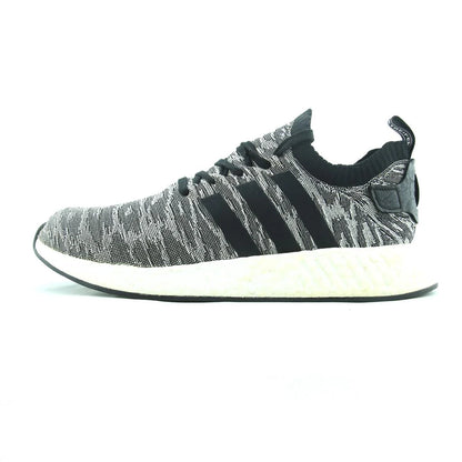 NMD R2