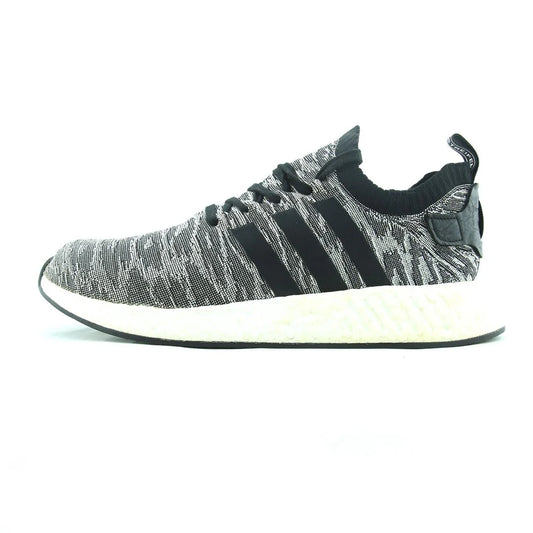 NMD R2