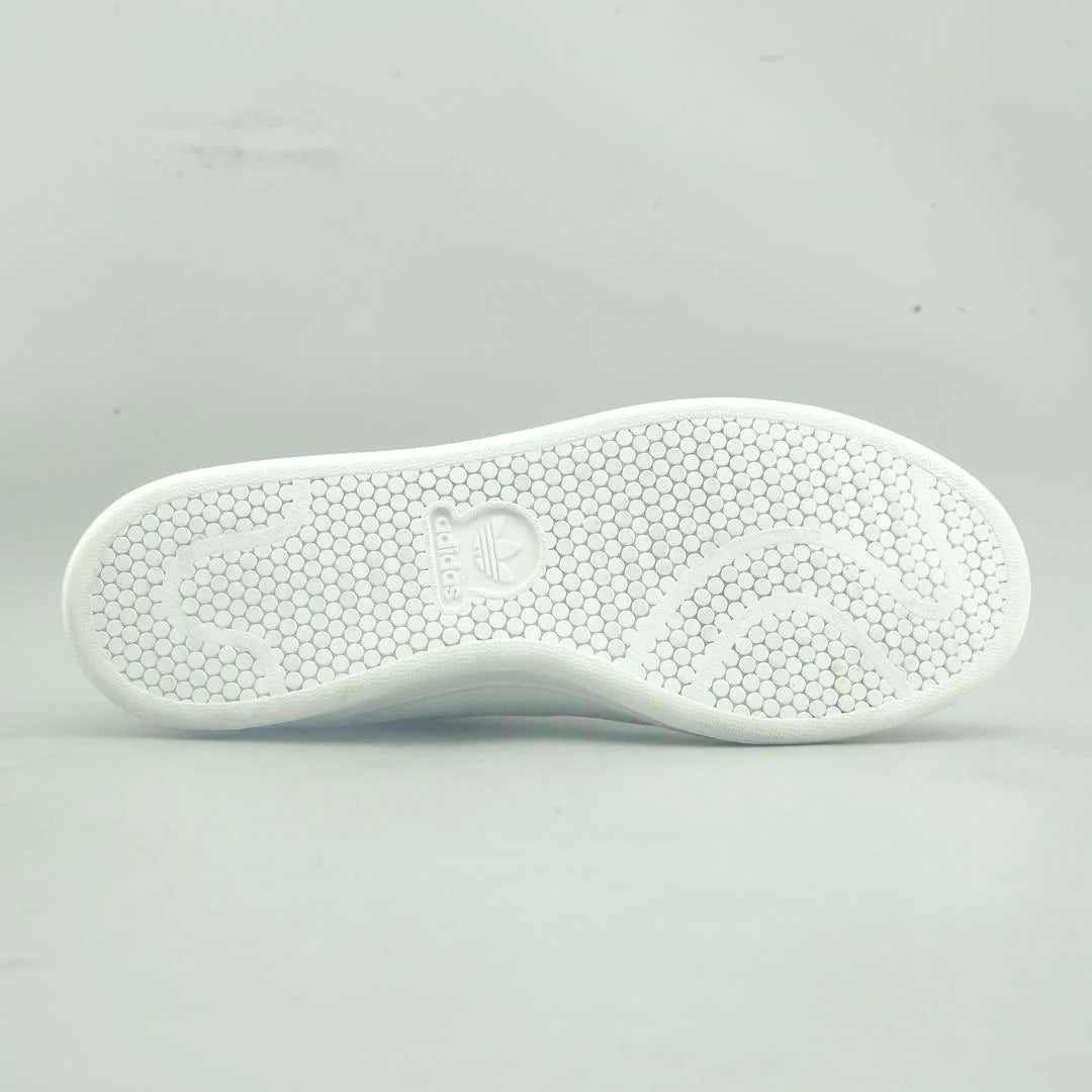 STAN SMITH