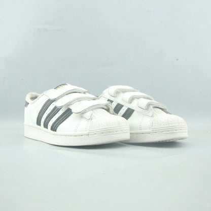 SUPERSTAR