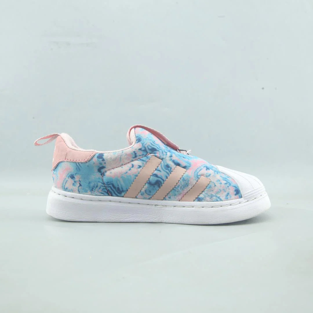 SUPERSTAR 360