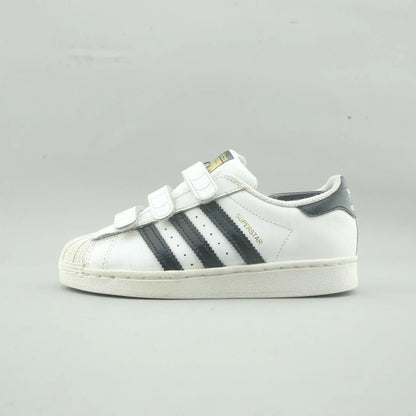 SUPERSTAR