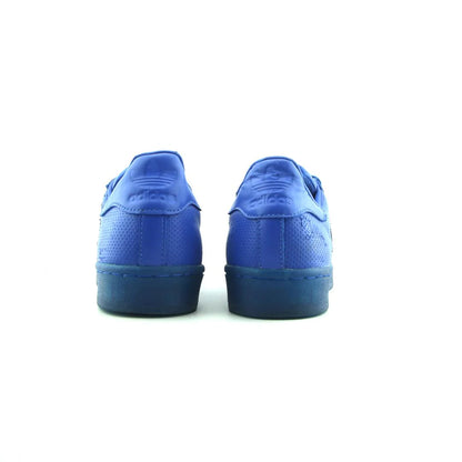 SUPERSTAR