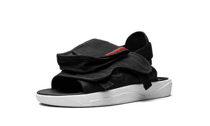 LS Slide "Black / White" CZ0791 006