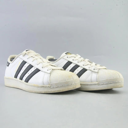 SUPERSTAR