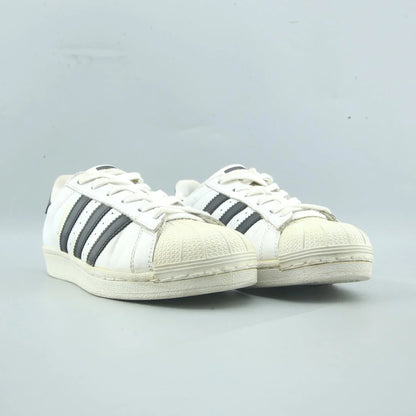SUPERSTAR