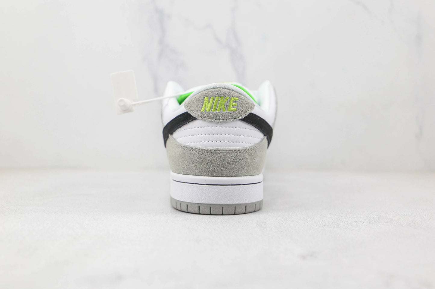 Nike SB Dunk Low Chlorophyll