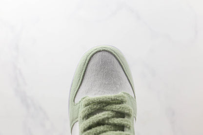 Nike Dunk Low Fleece Pack Honeydew