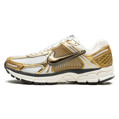 Nike Zoom Vomero 5 Metallic Gold Sneaker