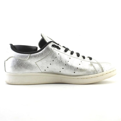 STAN SMITH