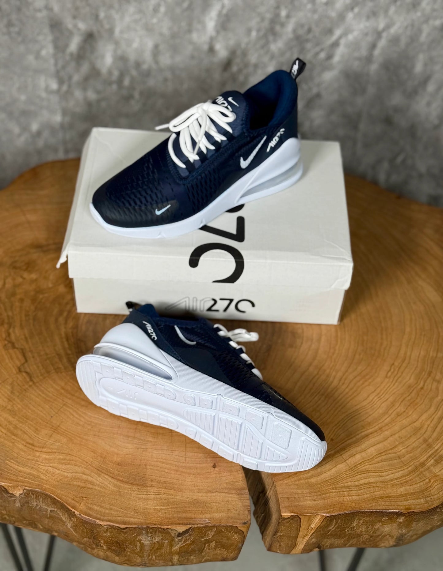 NIKE 270 MODELİ
