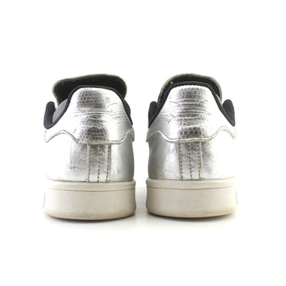 STAN SMITH