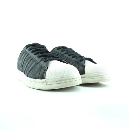 SUPERSTAR