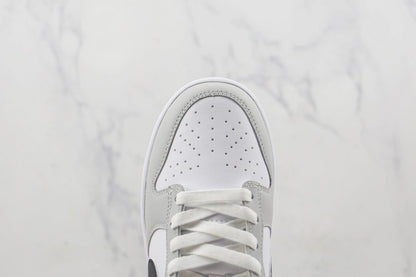 Nike Dunk Low SE Jackpot