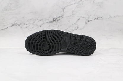 Jordan 1 Low Black Metallic Silver