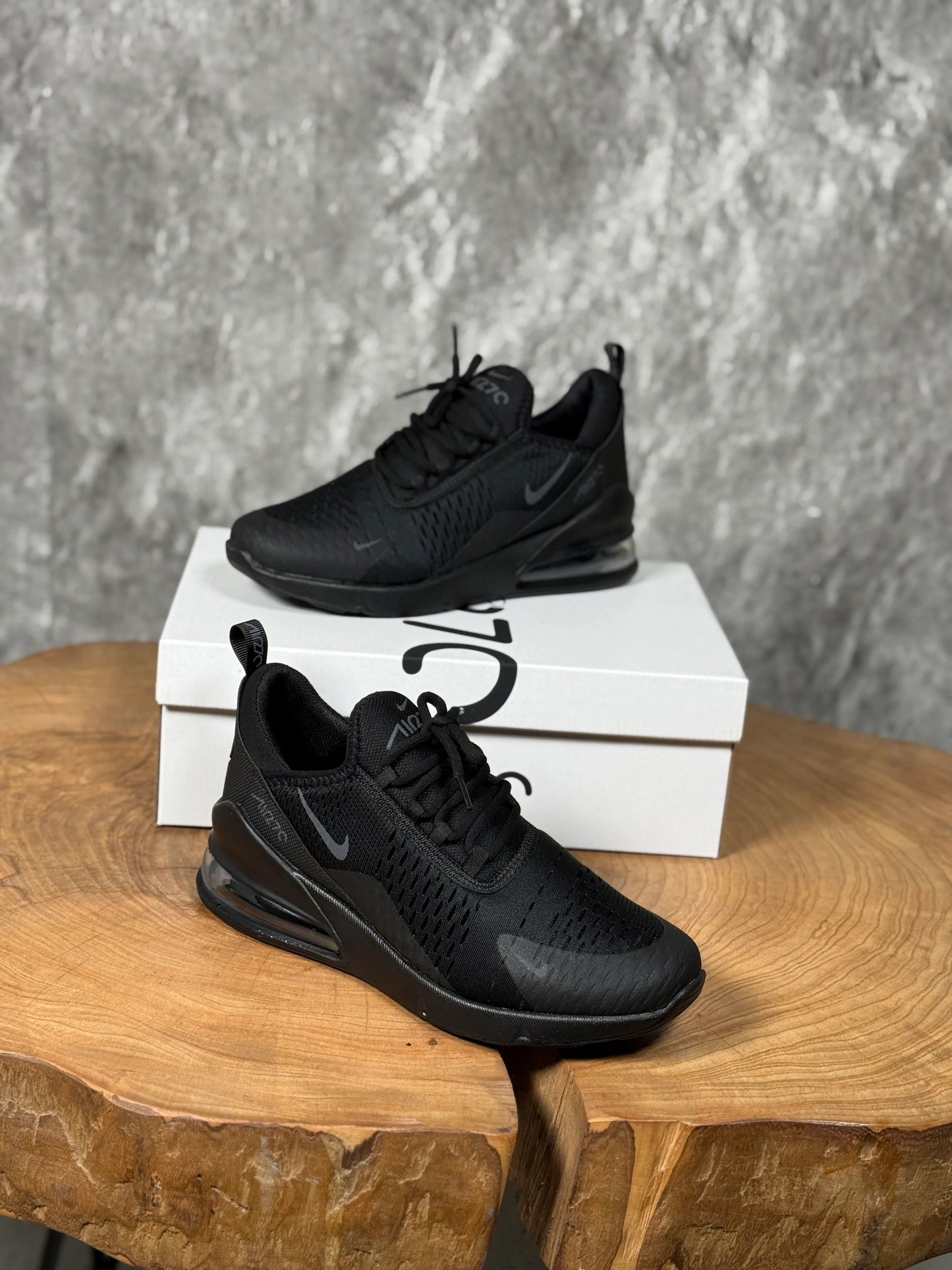 NIKE 270 MODELİ