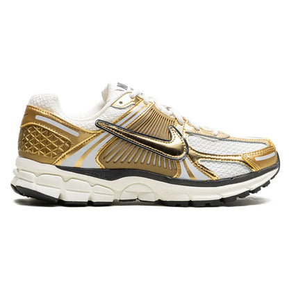 Nike Zoom Vomero 5 Metallic Gold Sneaker