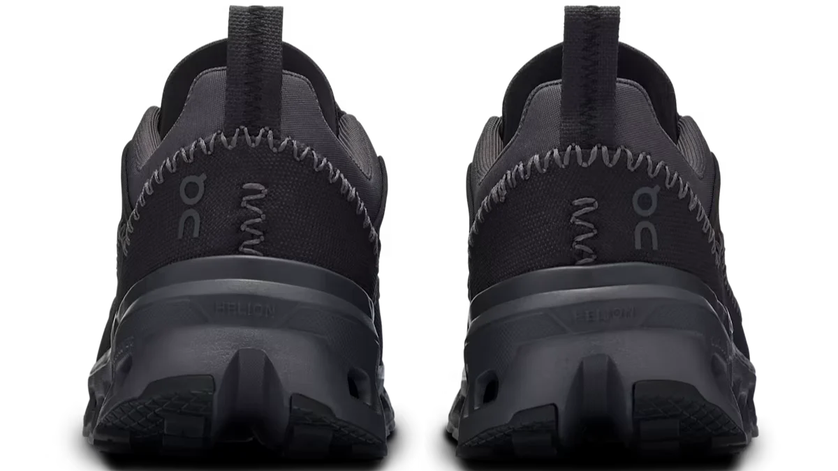 On Running Cloudaway 2 Black Eclipse (Women's)