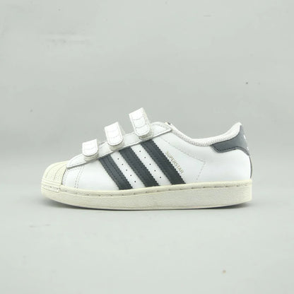 SUPERSTAR