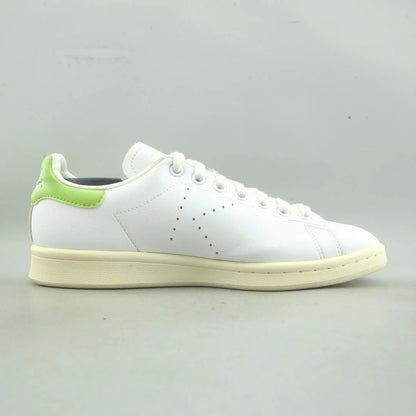STAN SMITH