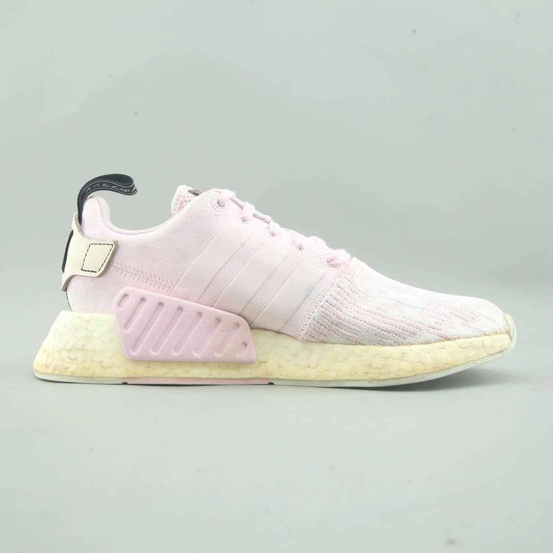 NMD R2