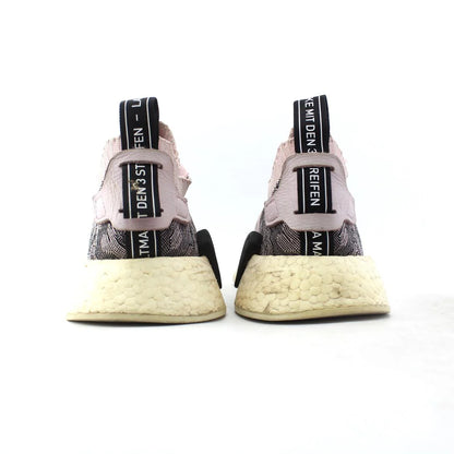 NMD R2