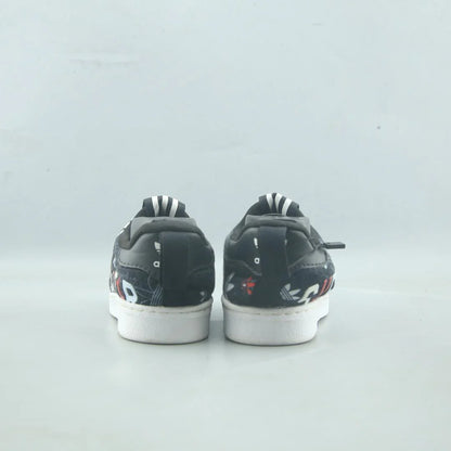 SUPERSTAR