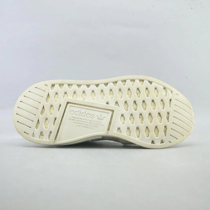 NMD R2