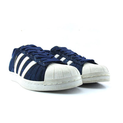 SUPERSTAR