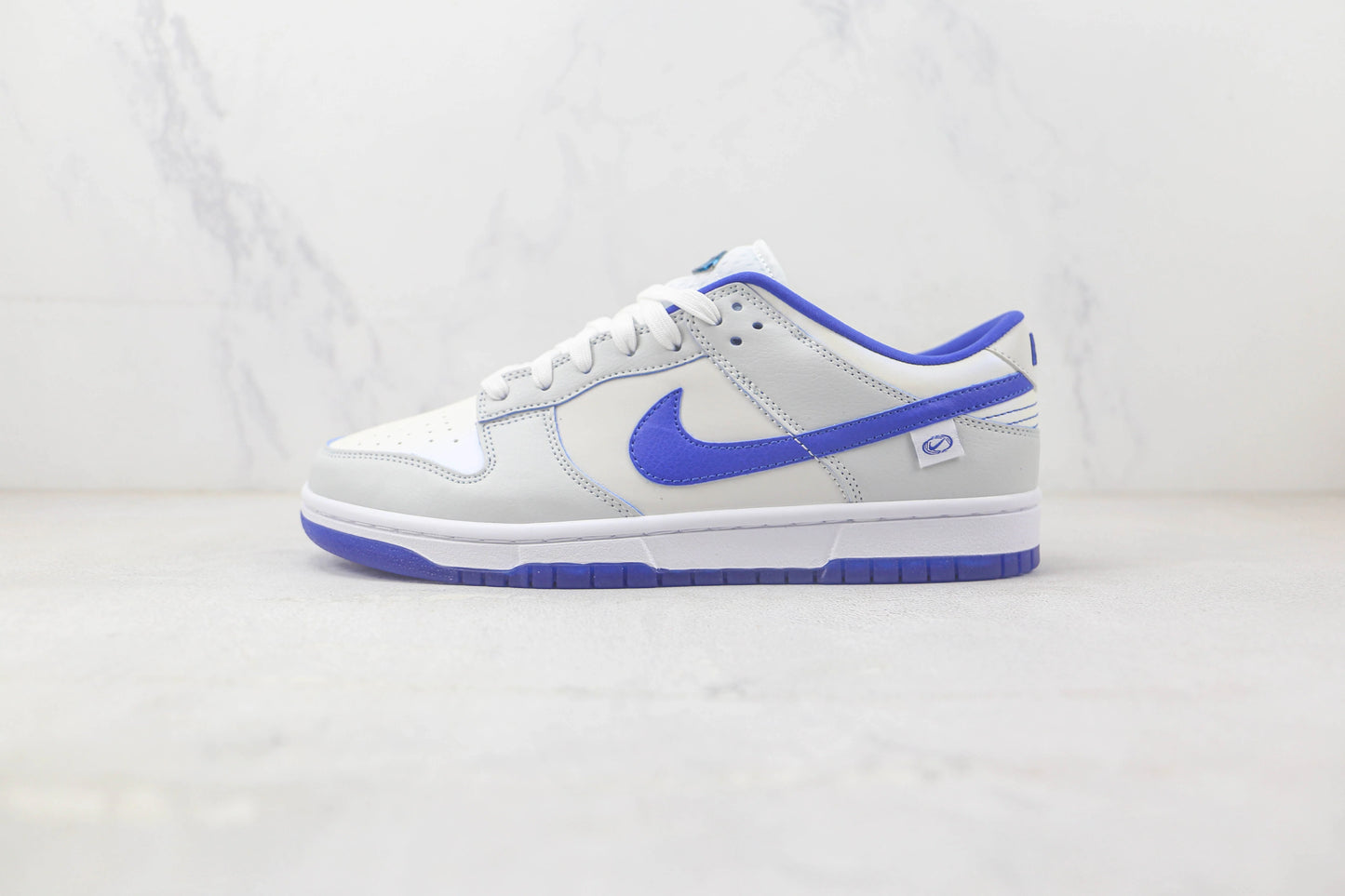Nike Dunk Low Worldwide White Blue